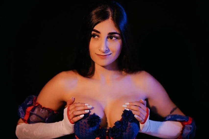 XXX Porn Photo of Nude FrancescaSkuirt 3