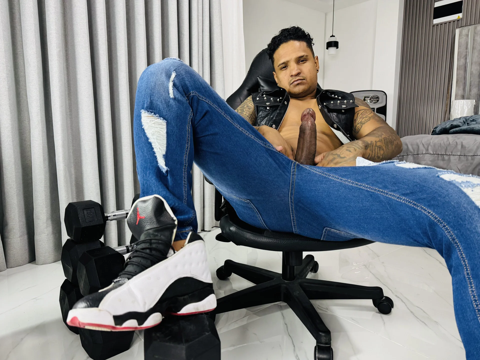 XXX Porn Photo of Nude master_leather 104