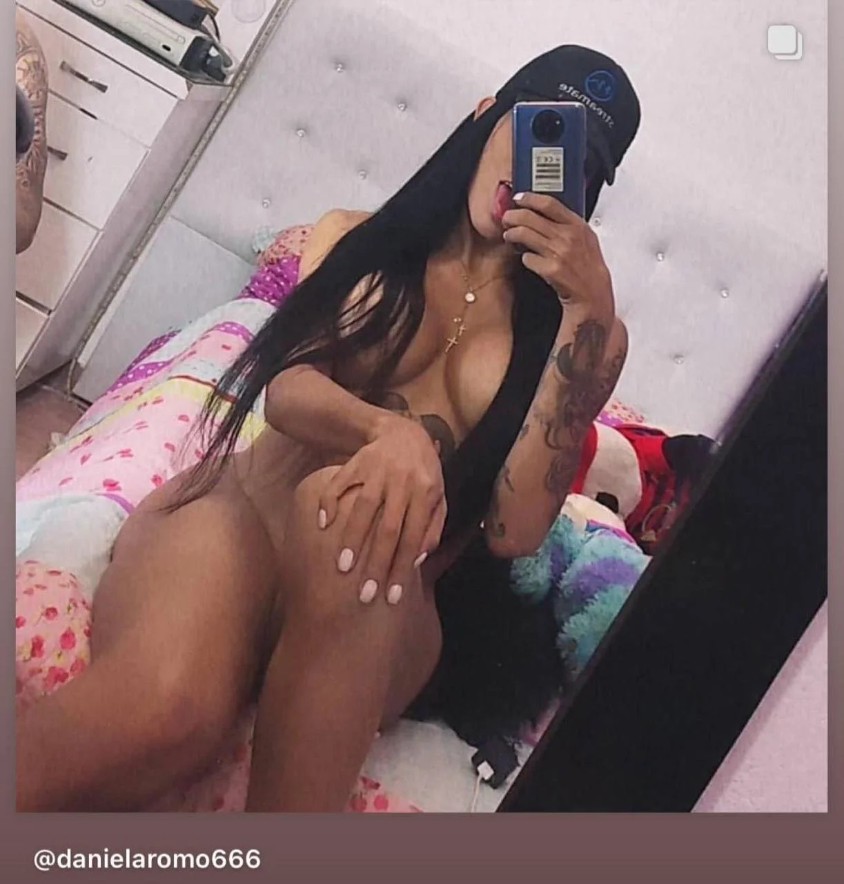 XXX Porn Photo of Nude Goddessxfox 9
