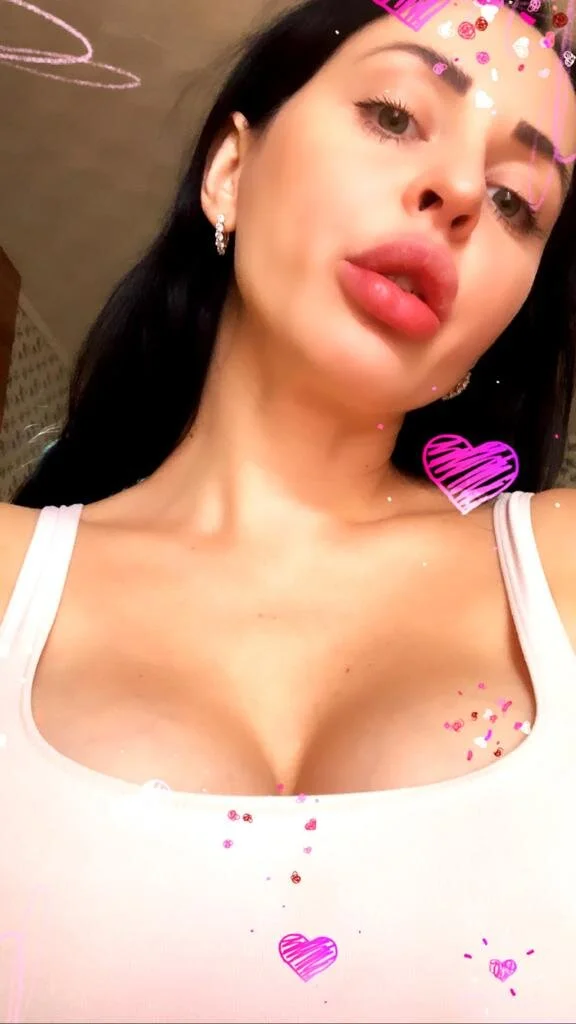 XXX Porn Photo of Nude Brilliant_Doll 10