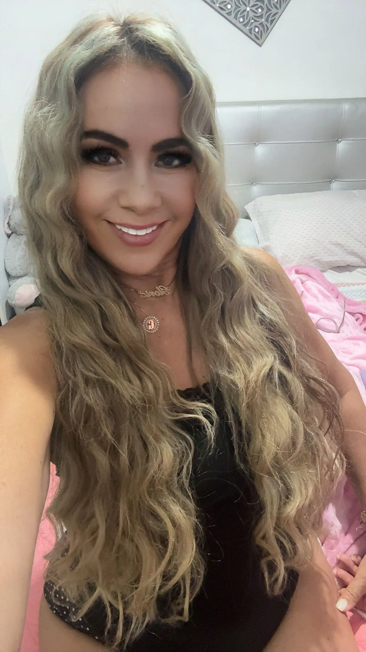 XXX Porn Photo of Nude LARIANA_RIVERA23 21