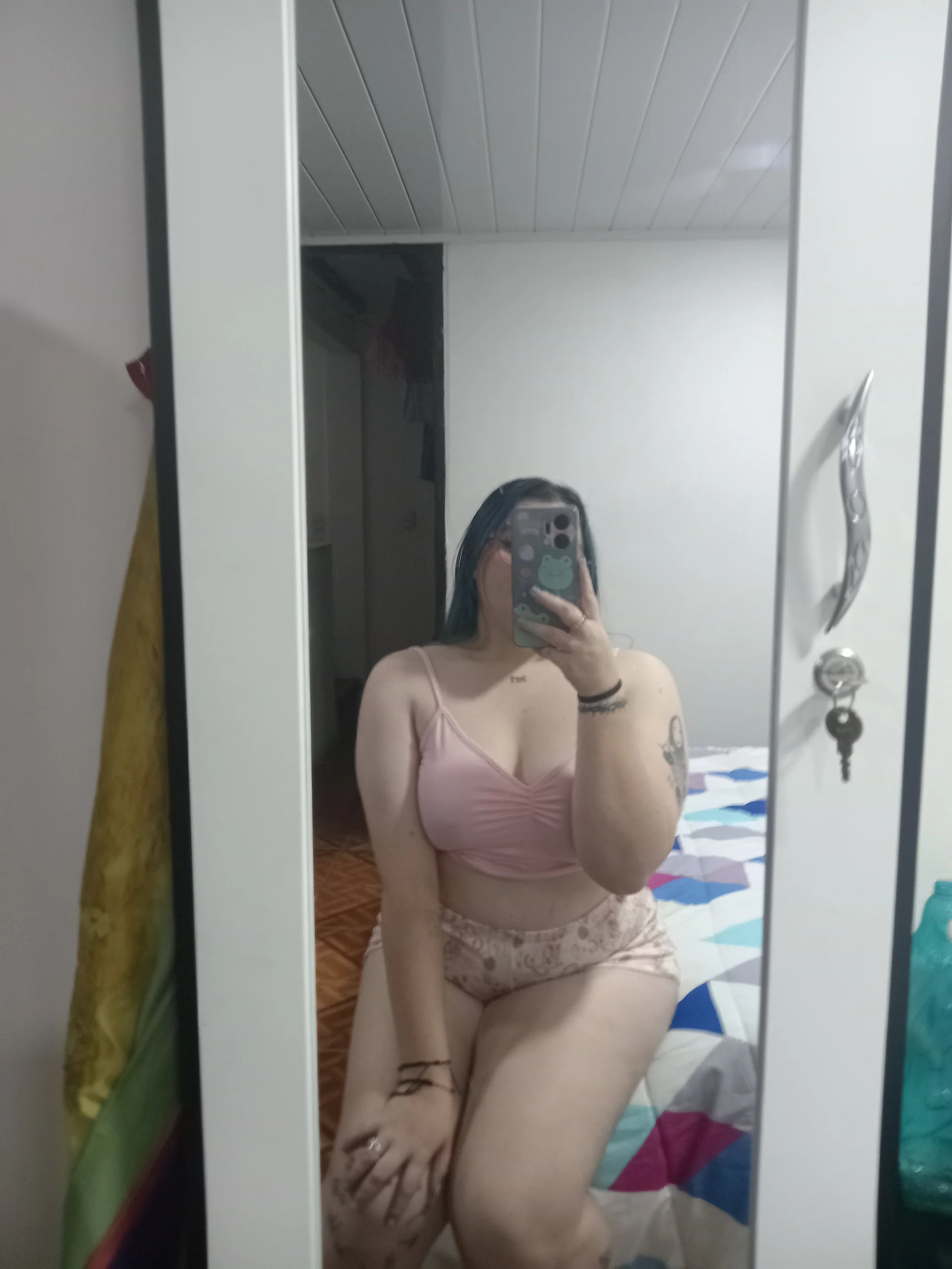 XXX Porn Photo of Nude smokeangel 3