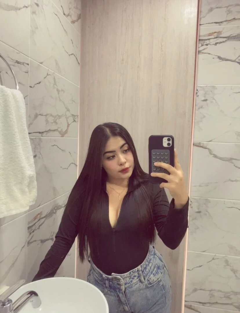 XXX Porn Photo of Nude Ariia_Monroee 19