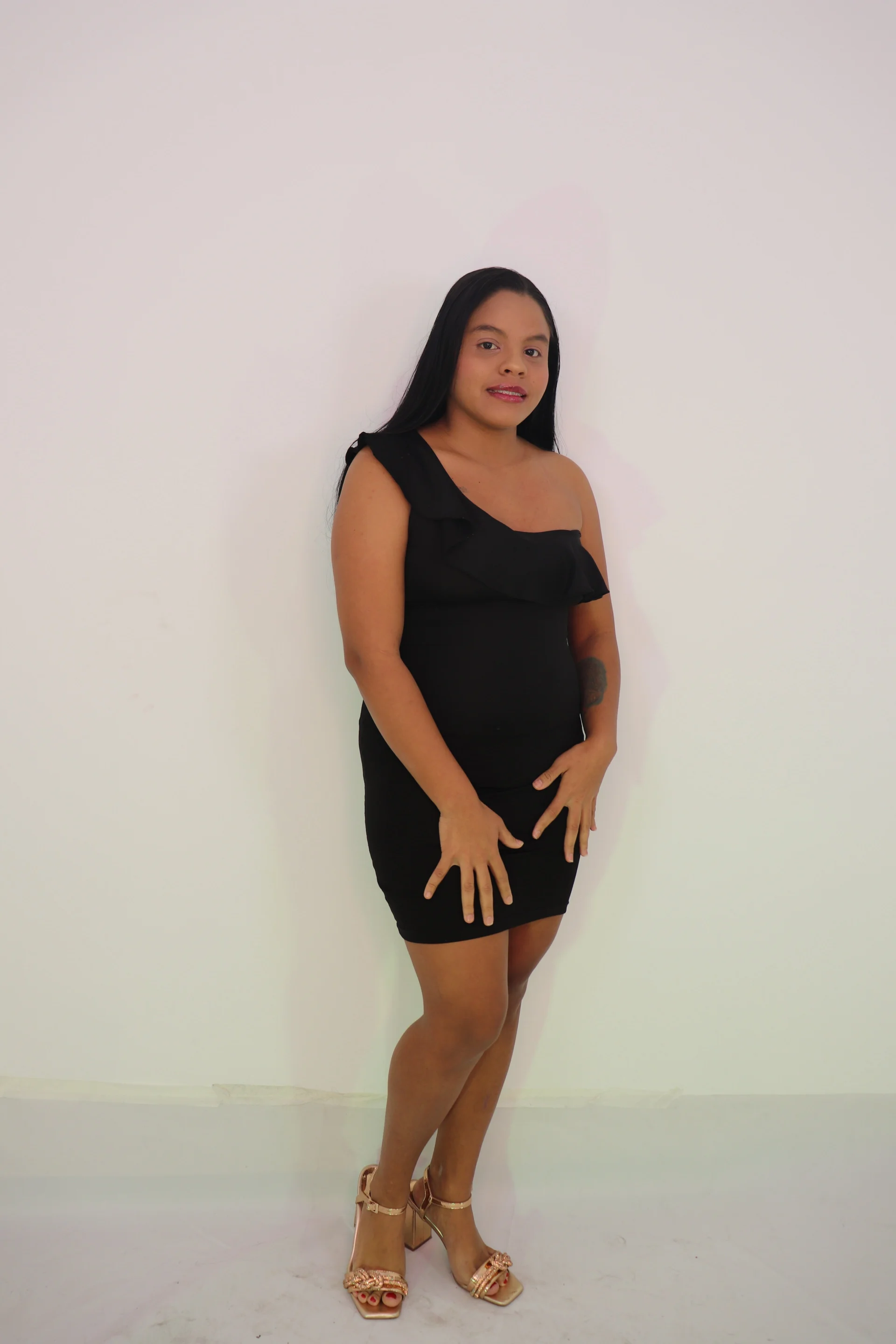 XXX Porn Photo of Nude brunnette_hot 22