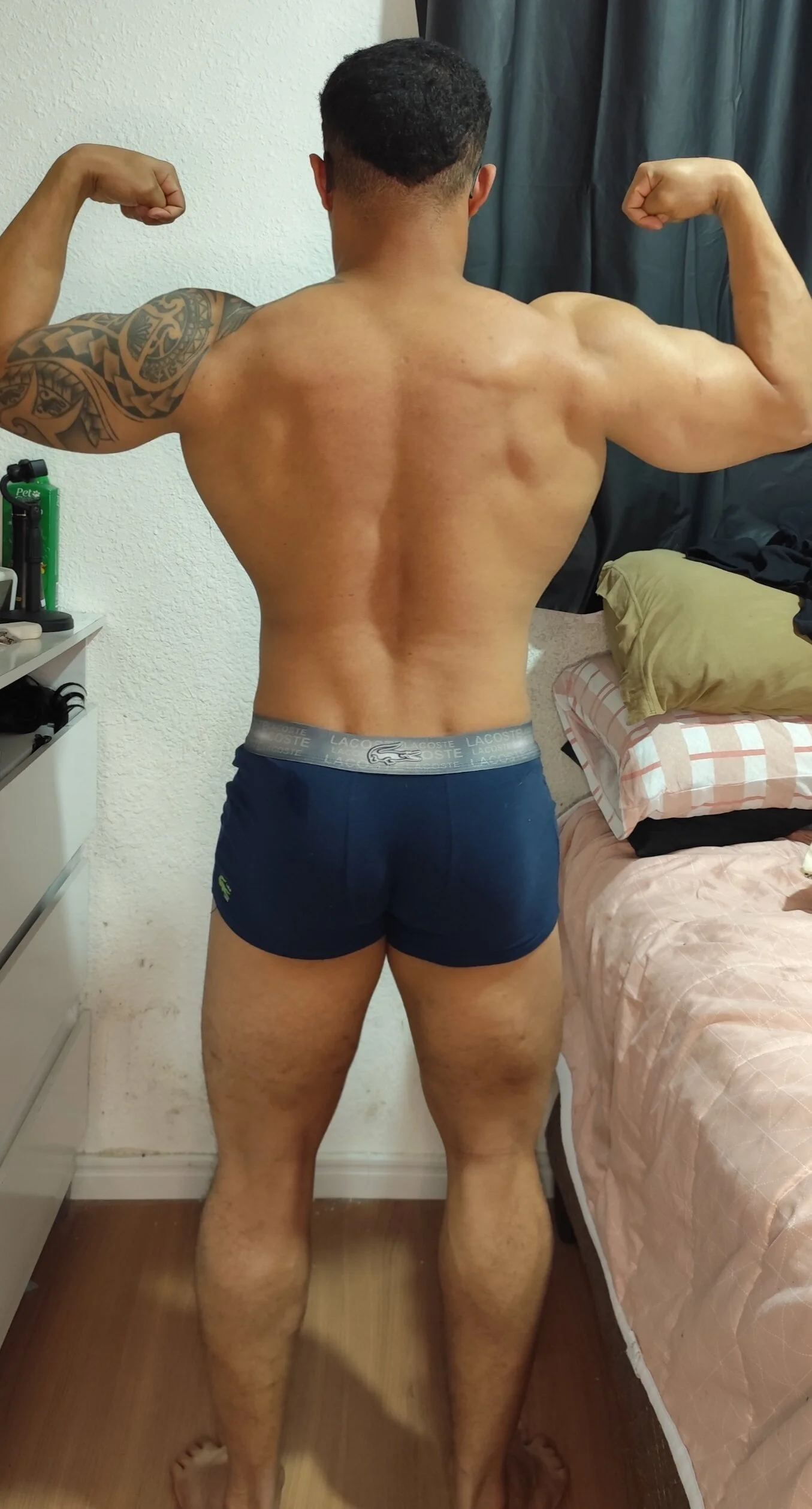 XXX Porn Photo of Nude Victorvon9 7