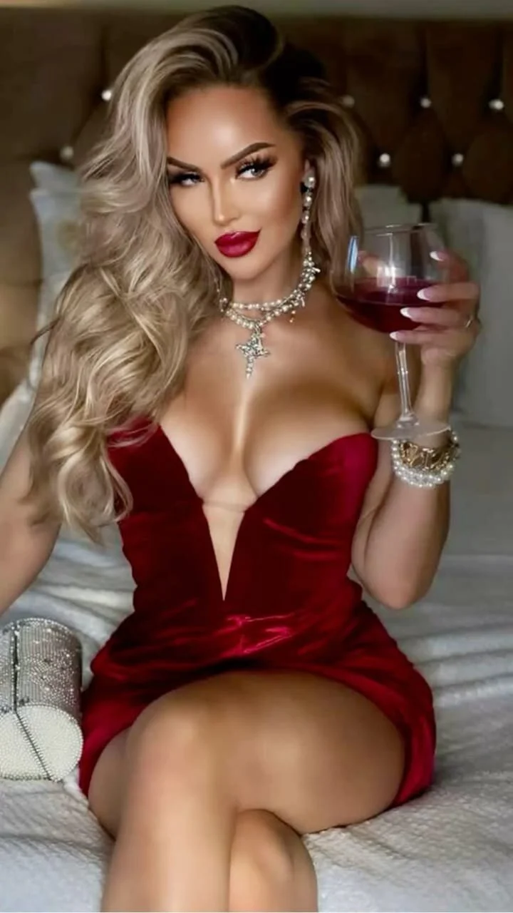 XXX Porn Photo of Nude milkbreastsexy 1