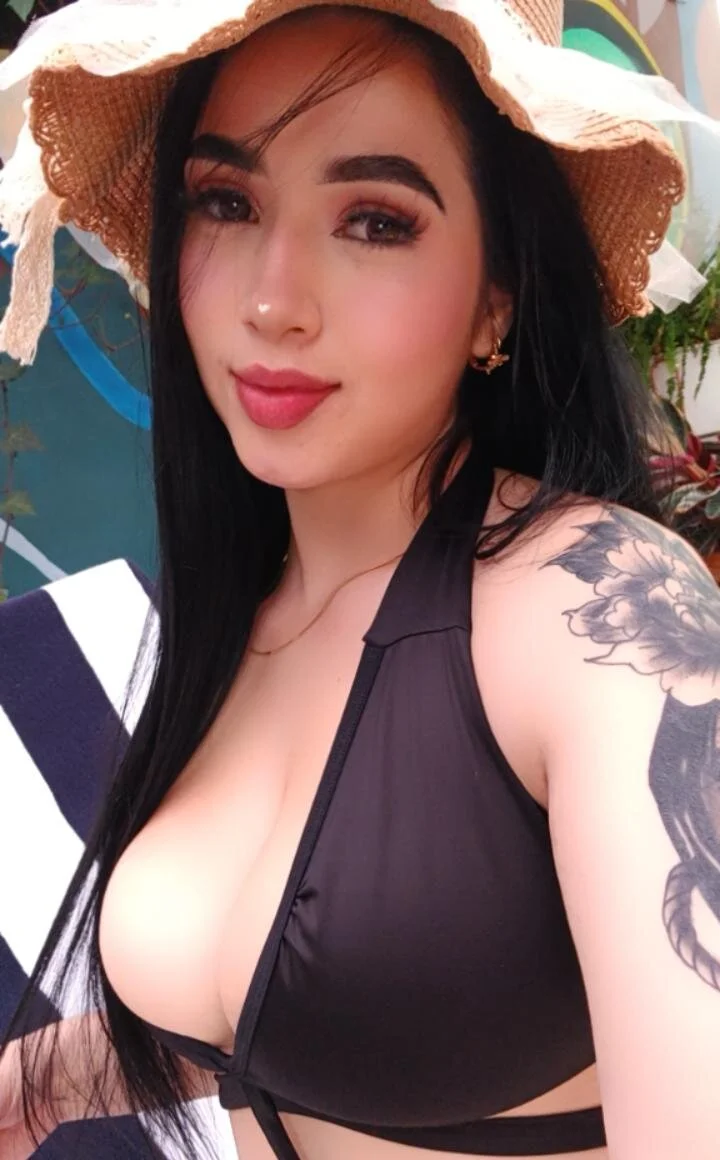 XXX Porn Photo of Nude Valeria_restrepo 20