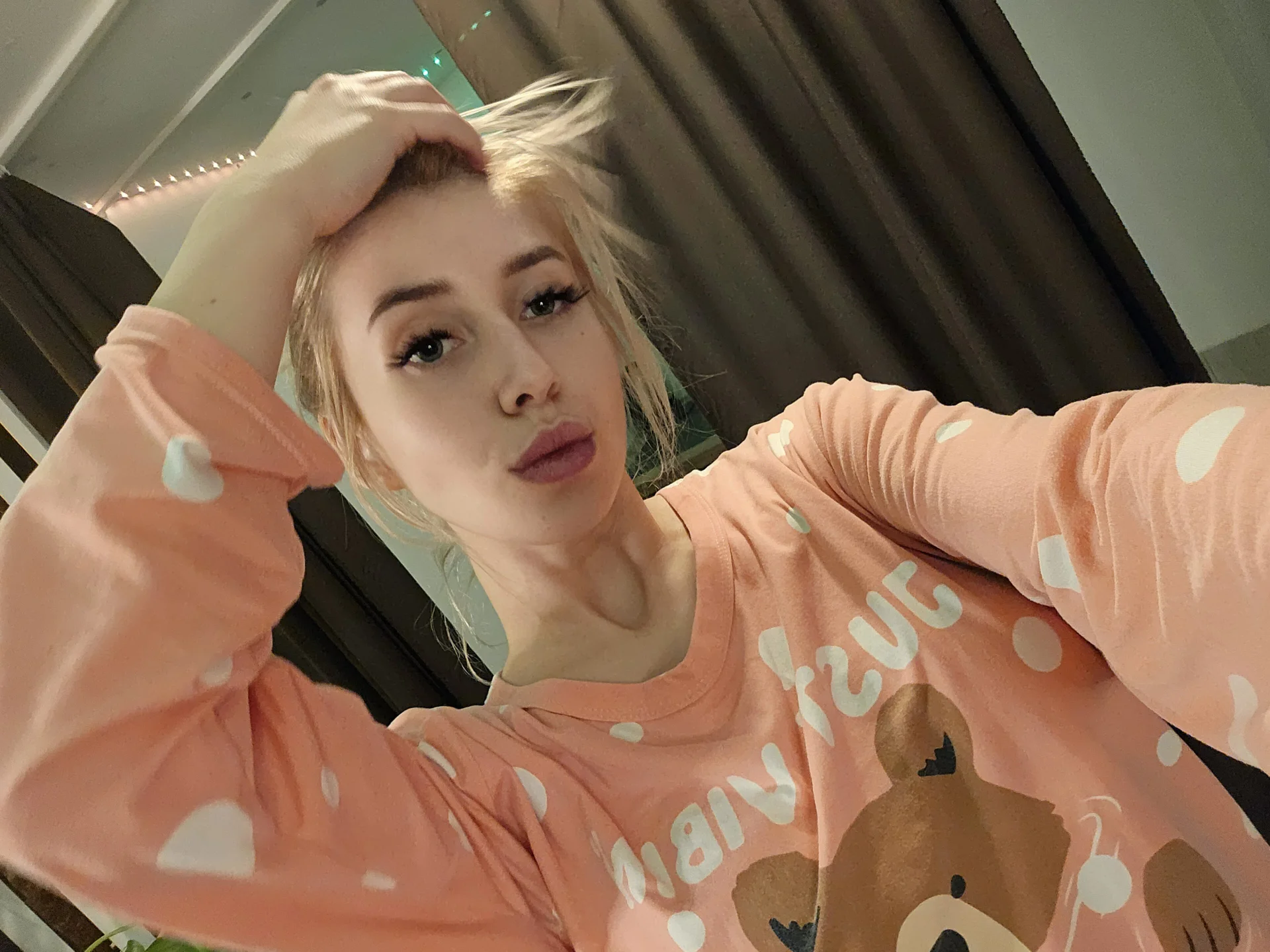 XXX Porn Photo of Nude FlowweerGirl 16