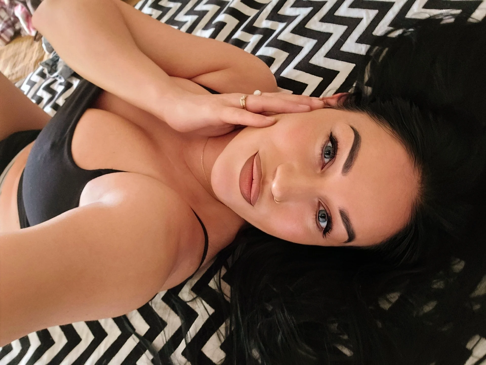 XXX Porn Photo of Nude ashleyleeXX 1