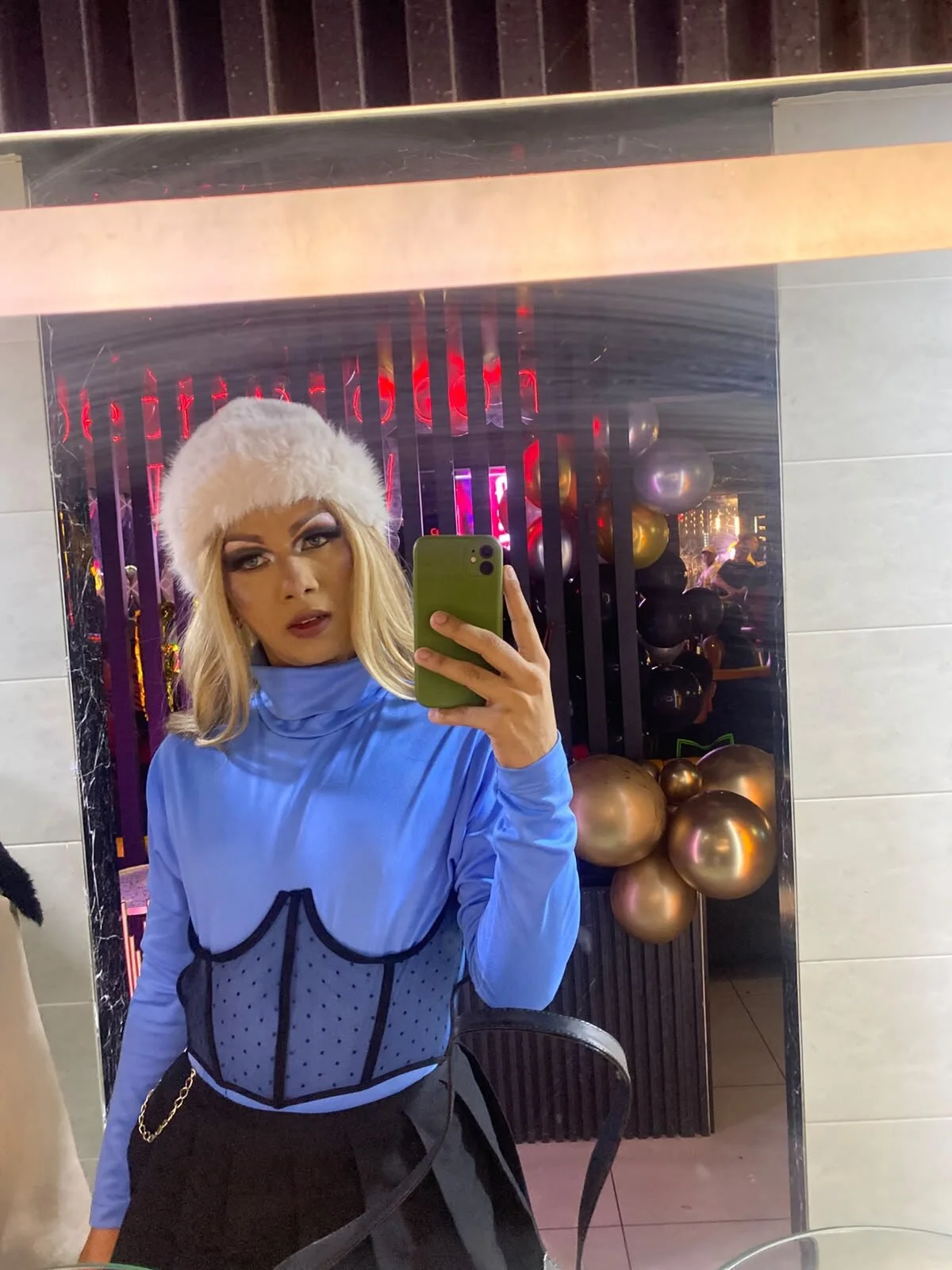 XXX Porn Photo of Nude roxe_noir 4
