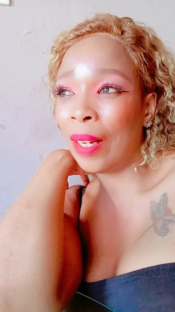 XXX Porn Photo of Nude Gucci_Bx 383
