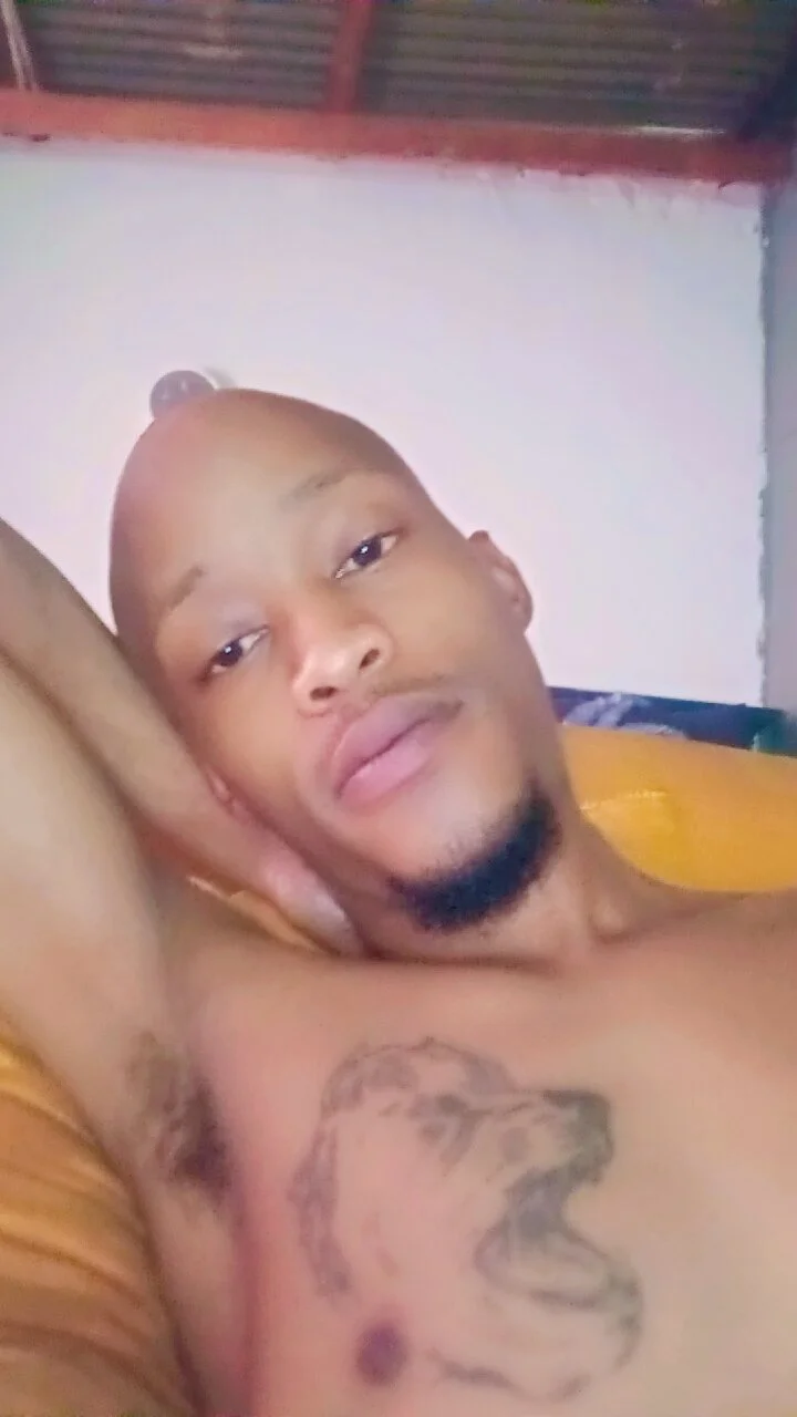 XXX Porn Photo of Nude Winterslender 4