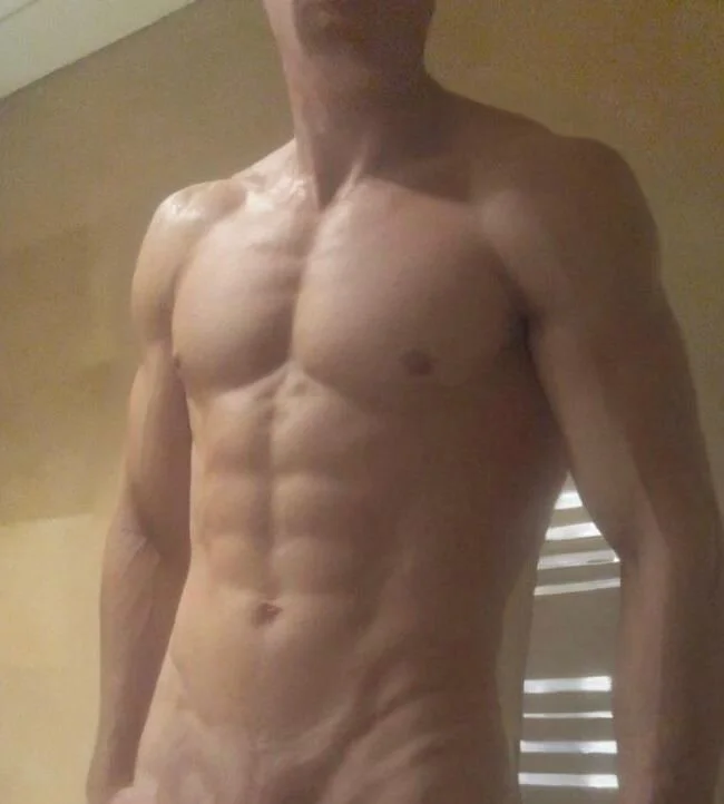 XXX Porn Photo of Nude Alpha_king 2