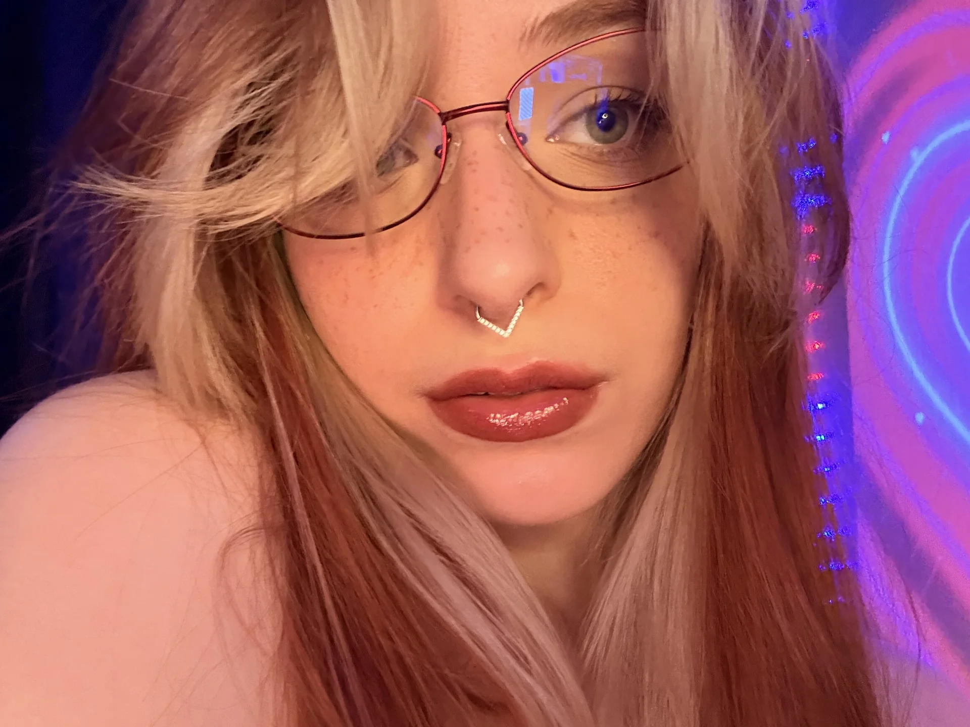 XXX Porn Photo of Nude elilybby 2