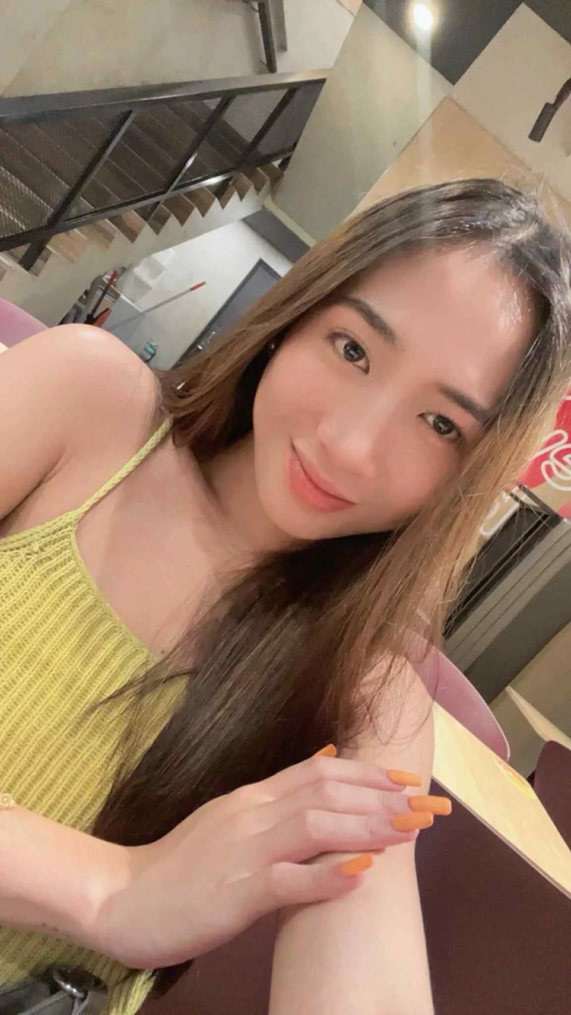 XXX Porn Photo of Nude PrettyStranger 4
