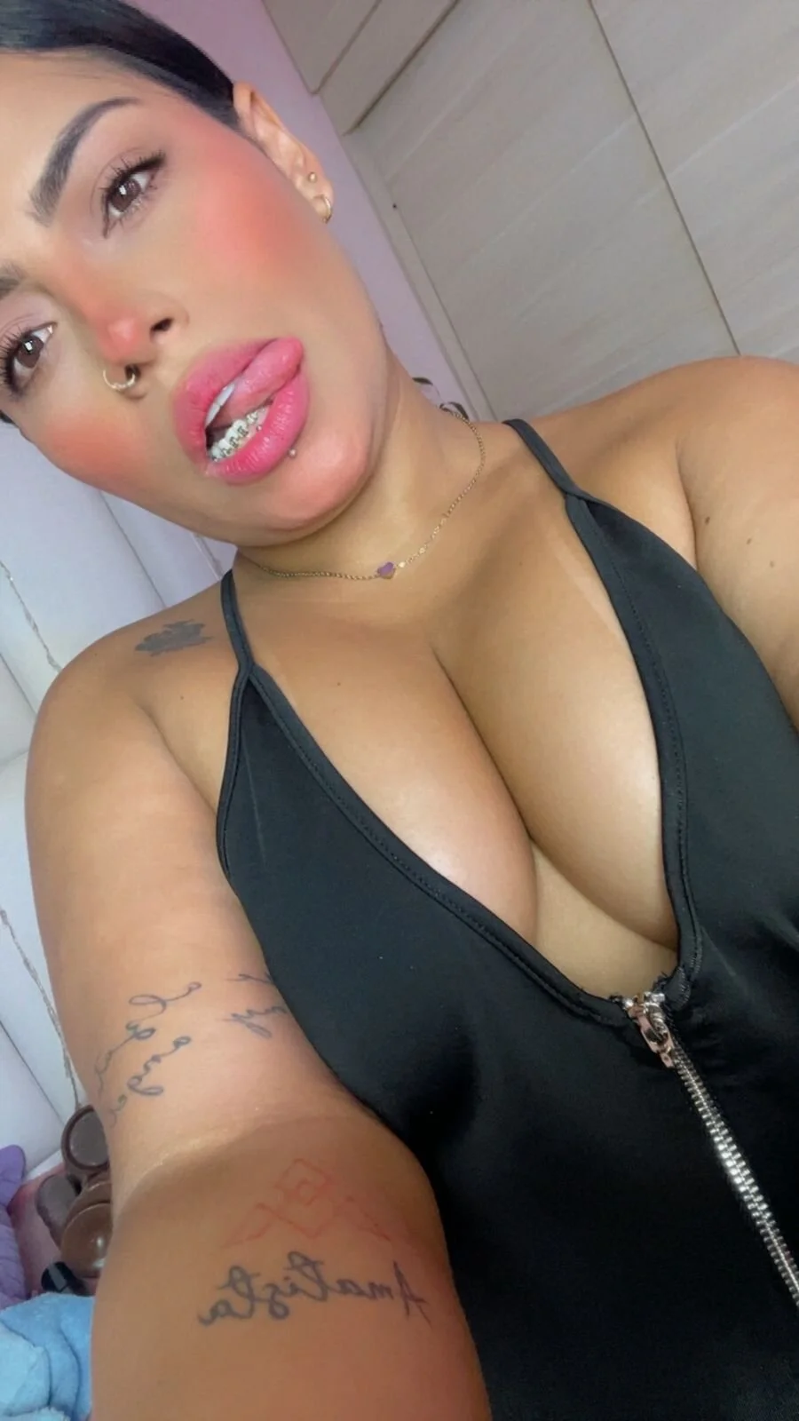 XXX Porn Photo of Nude kiana_cream 805