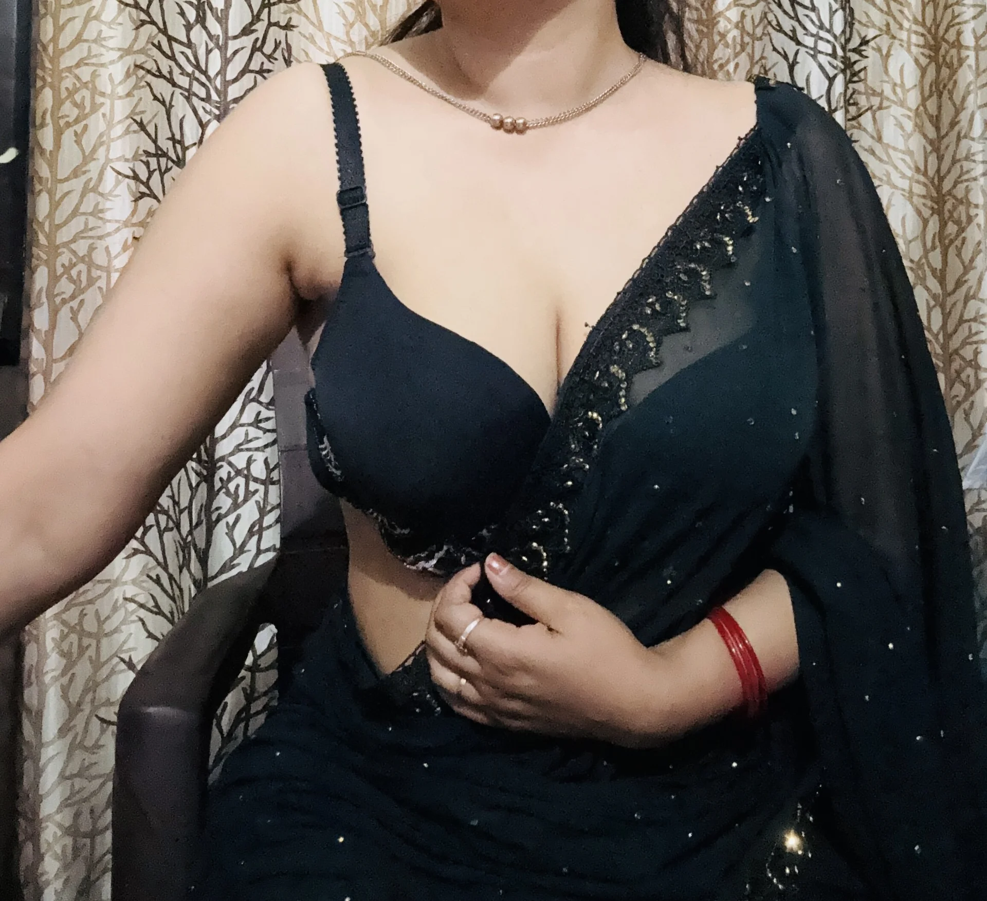 XXX Porn Photo of Nude Charm_Queen 1