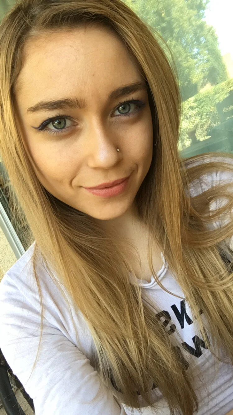 XXX Porn Photo of Nude Blondiewithanass 3