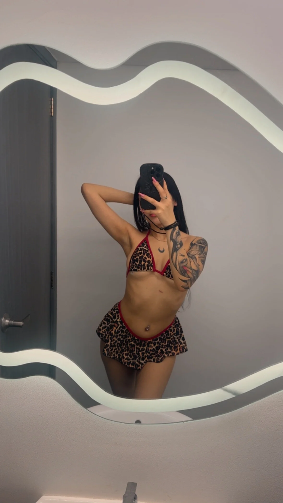 XXX Porn Photo of Nude cuteezoe 55