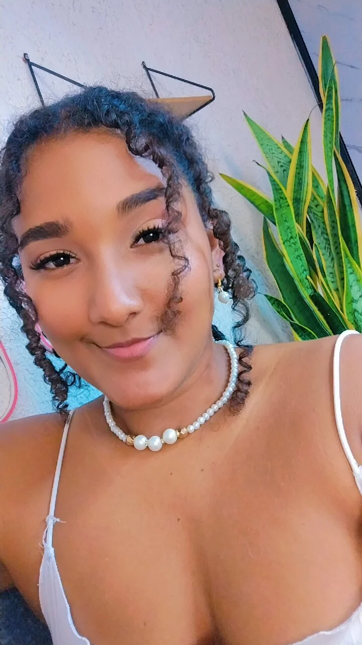 XXX Porn Photo of Nude samanthaeliott22 65