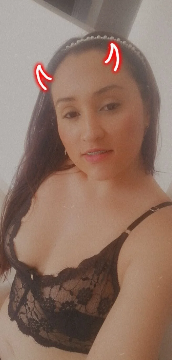 XXX Porn Photo of Nude carolinefantasy_ 3