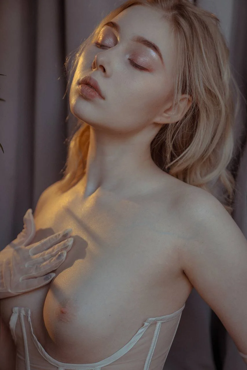 XXX Porn Photo of Nude Chloeromantic 6