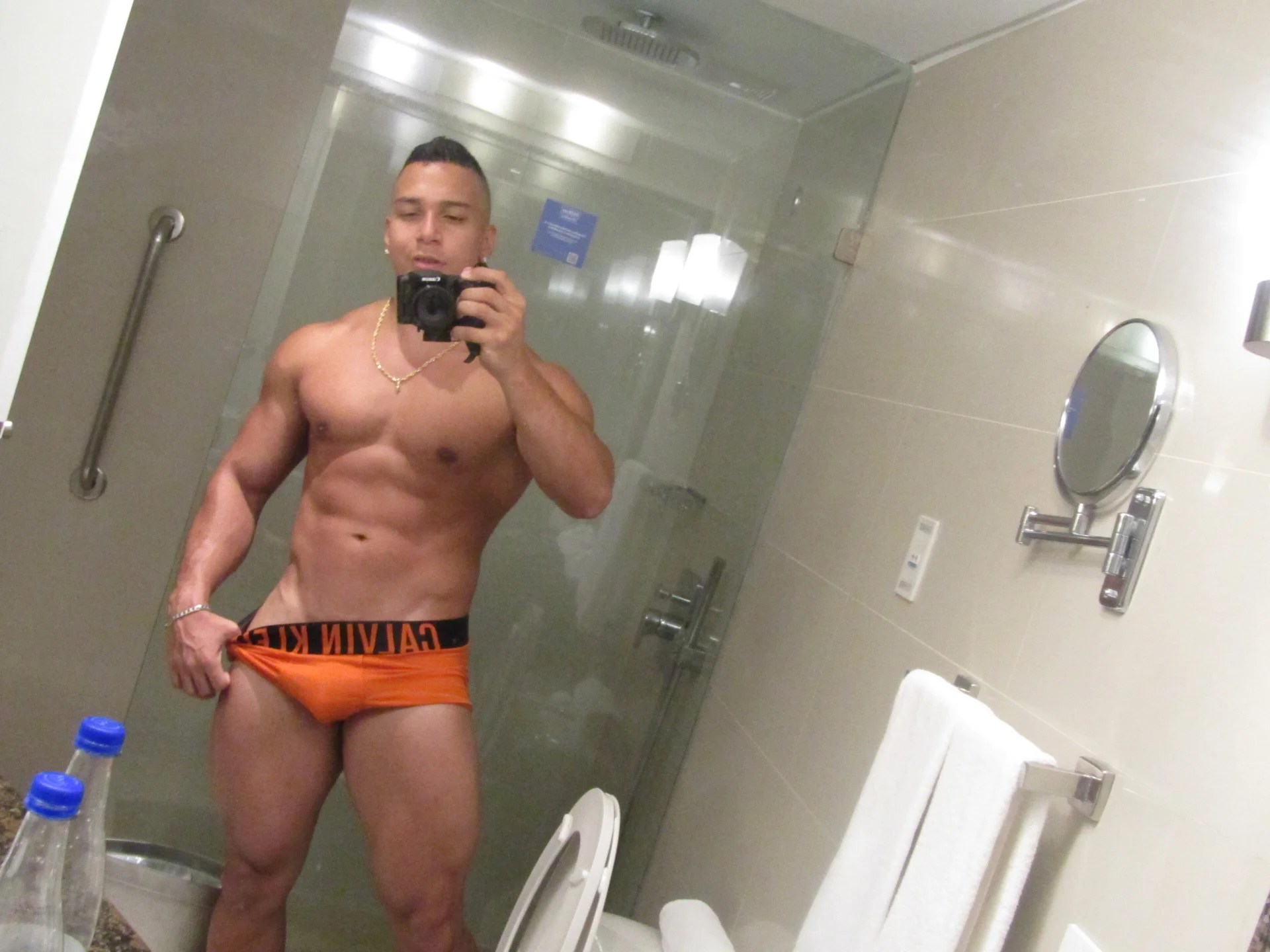 XXX Porn Photo of Nude FreszX 69