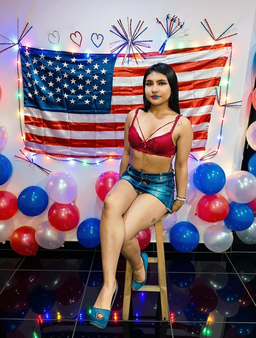 XXX Porn Photo of Nude MiaCastellanos_ 11