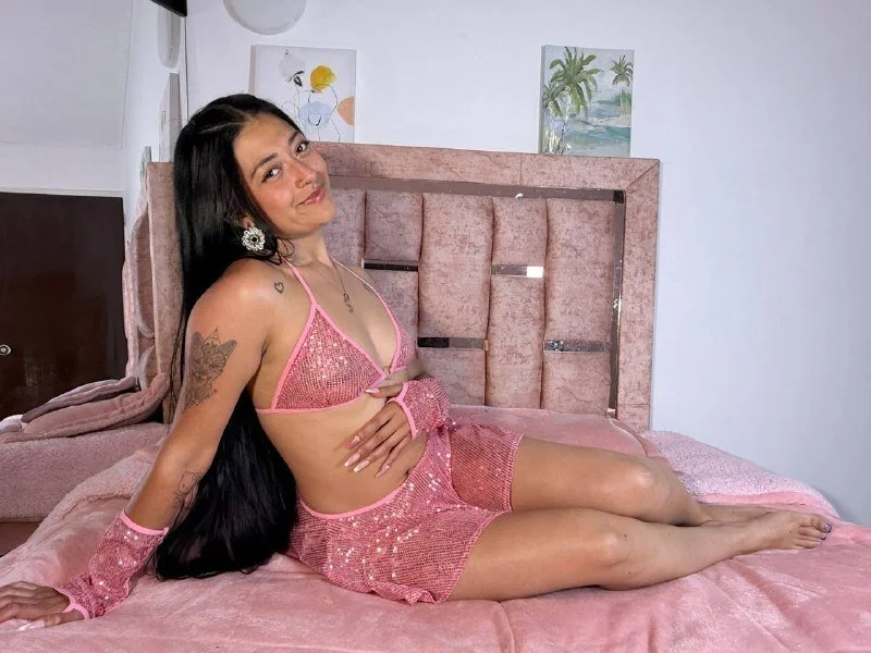XXX Porn Photo of Nude Dannie__ 2