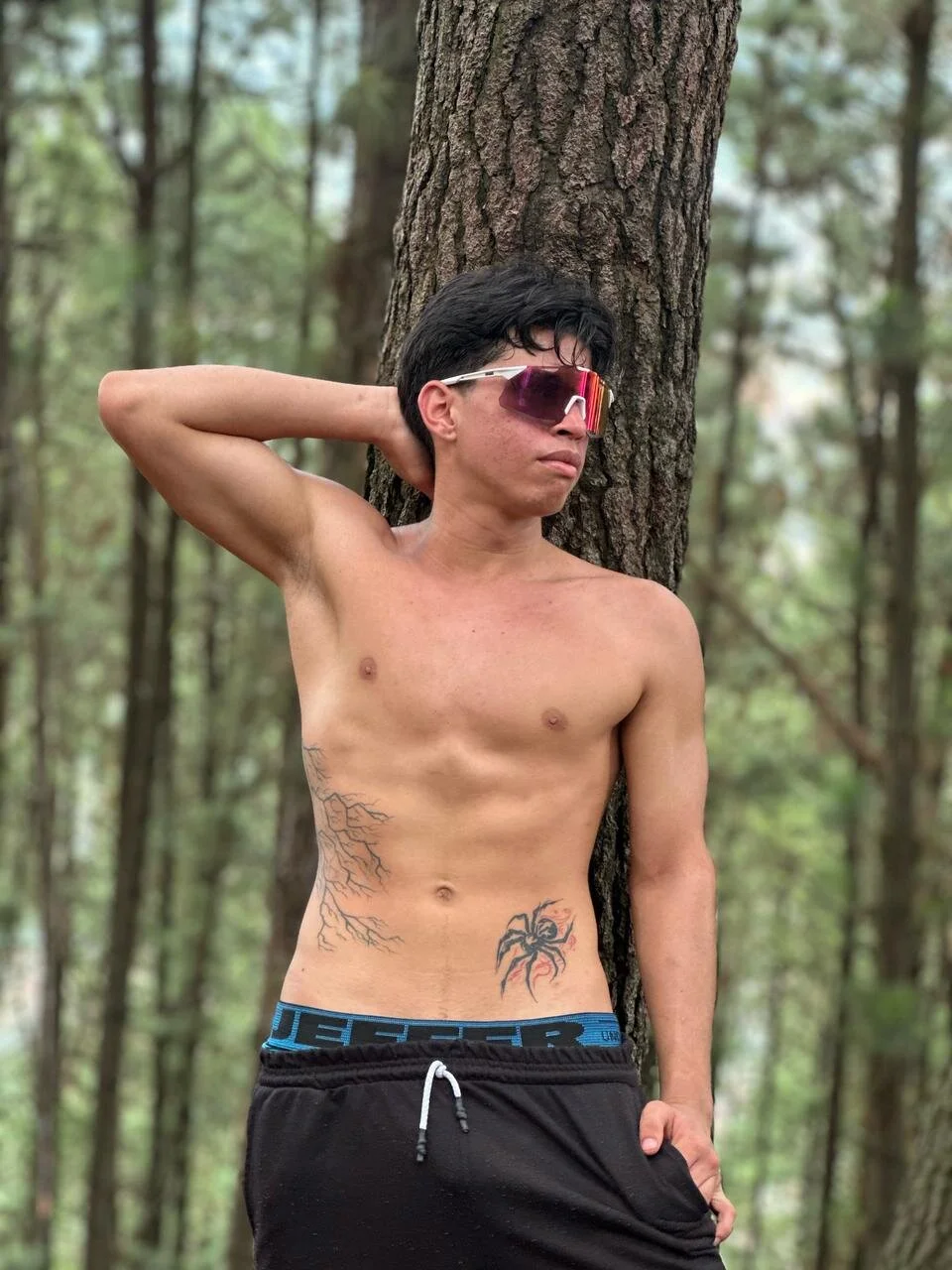XXX Porn Photo of Nude Benjamin_More 27