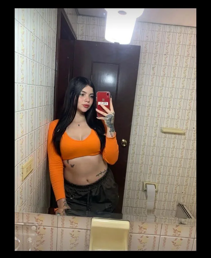 XXX Porn Photo of Nude Dollce-fox 2