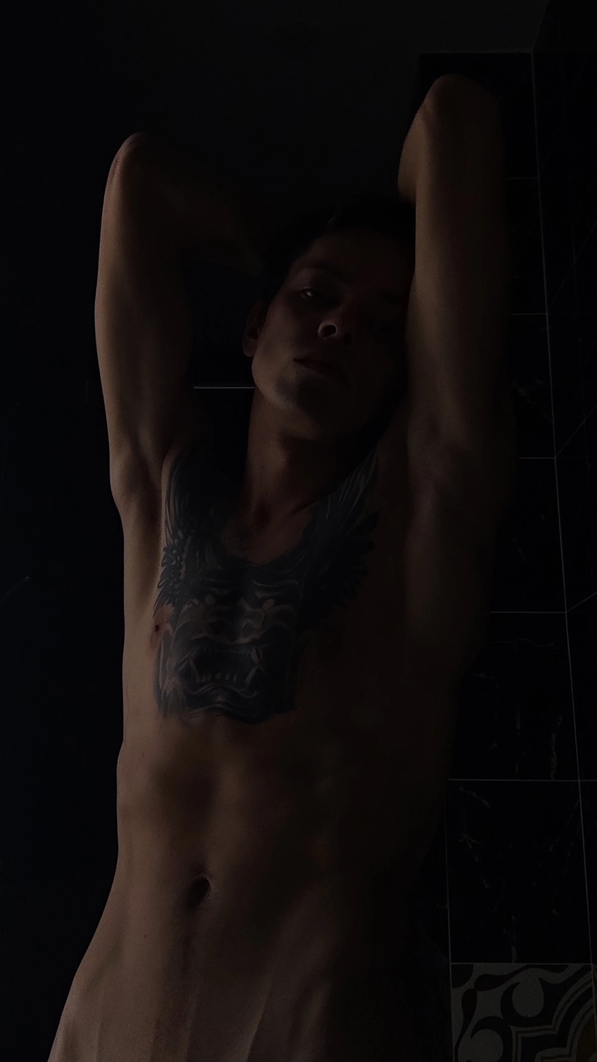 XXX Porn Photo of Nude William_Henry_ 14