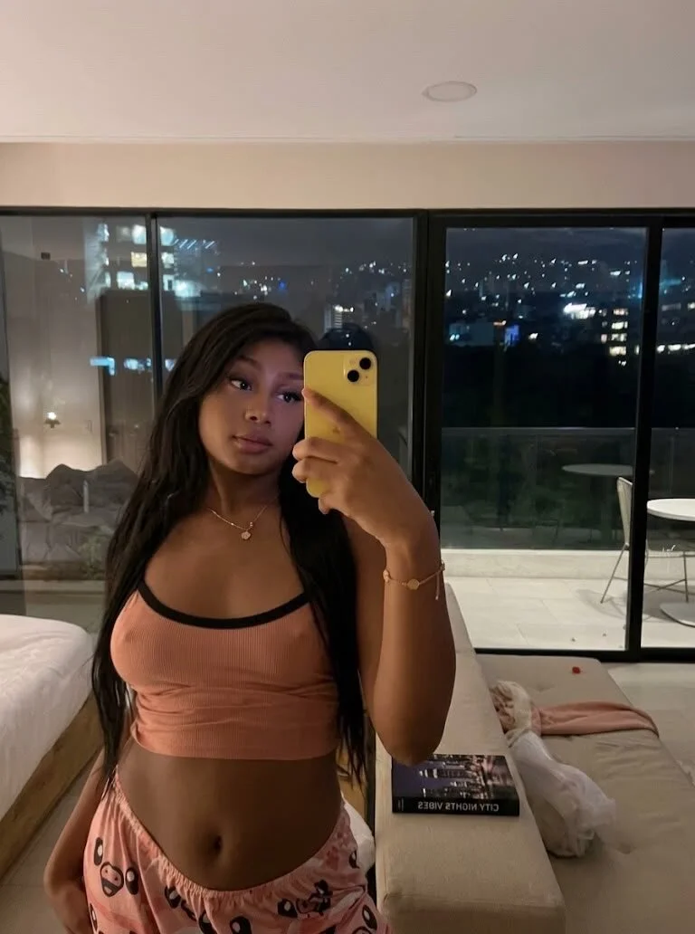 XXX Porn Photo of Nude BeverlySteel 1
