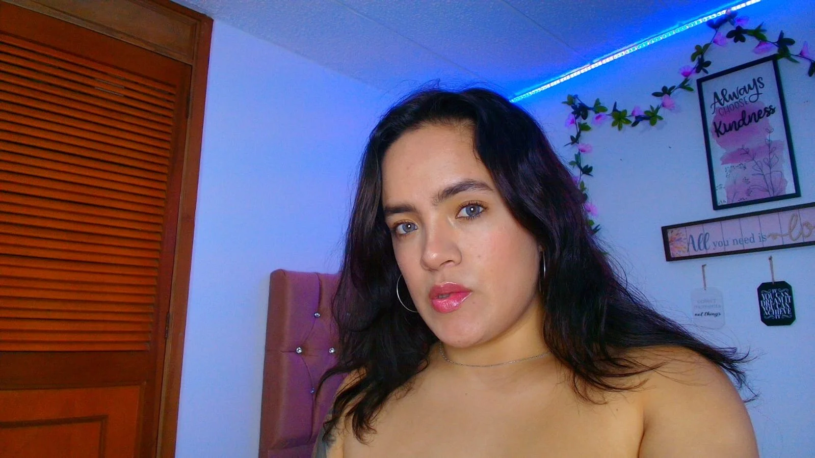 XXX Porn Photo of Nude sara_santana__ 1