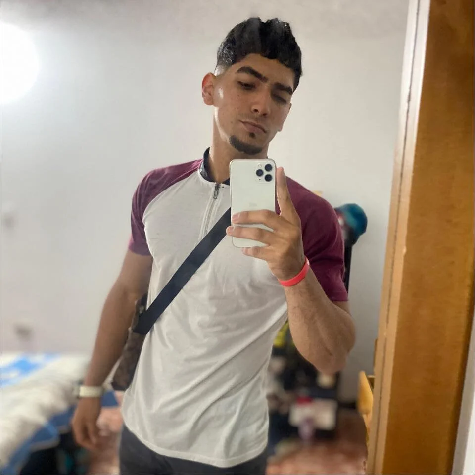 XXX Porn Photo of Nude Rich_boy01 4