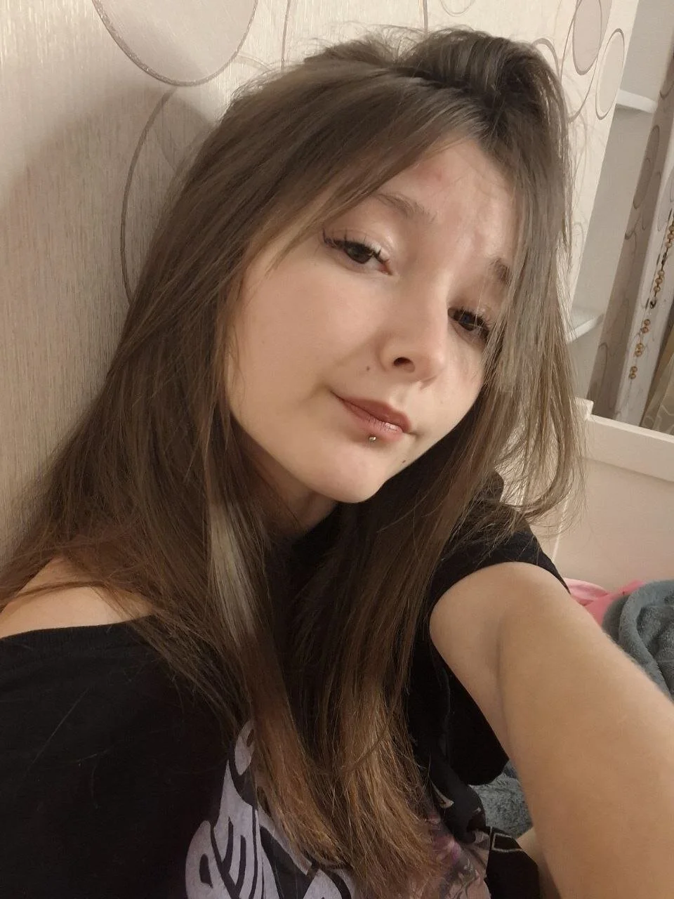 XXX Porn Photo of Nude DongMolt 131