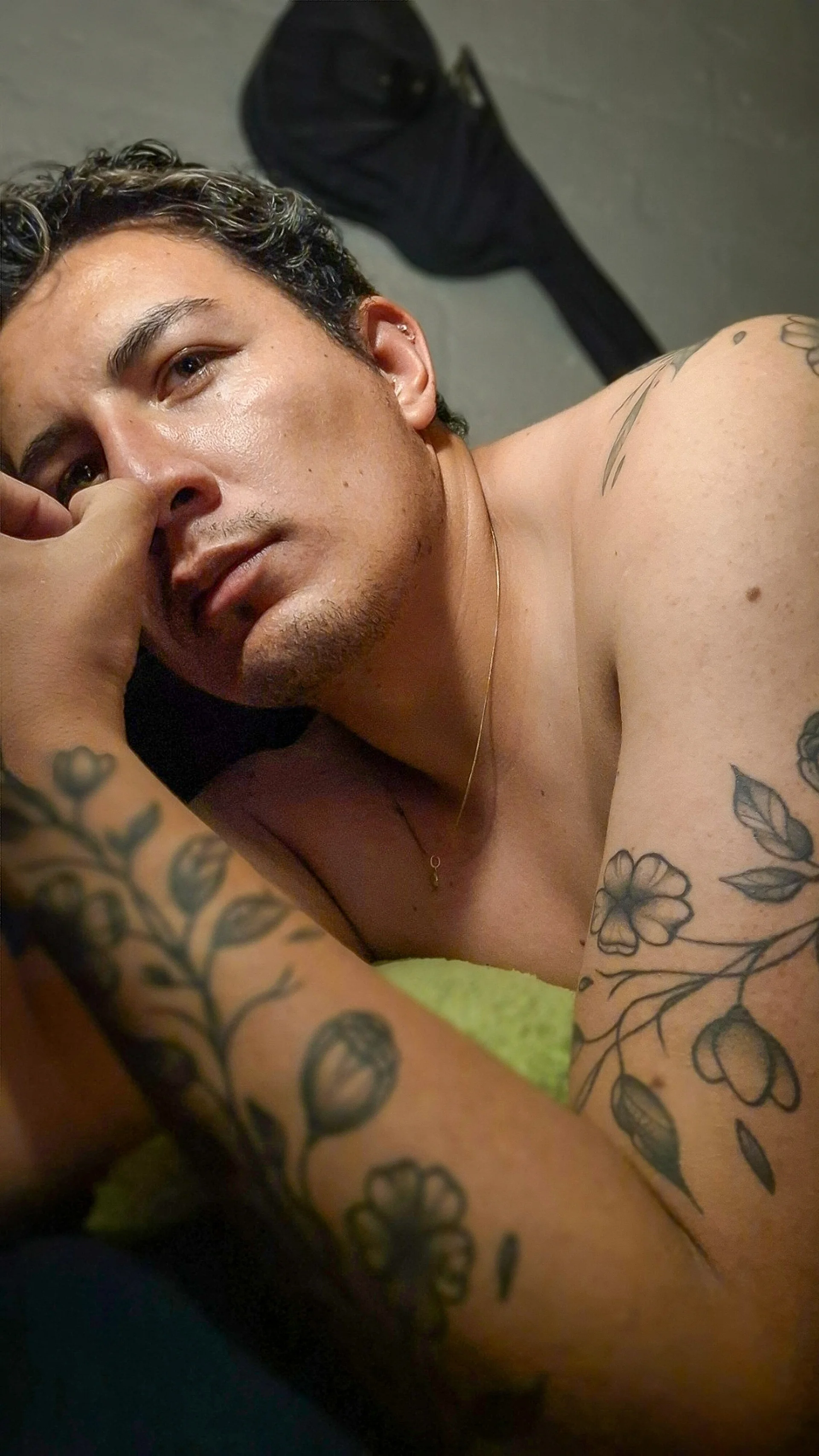 XXX Porn Photo of Nude Leo_est 2