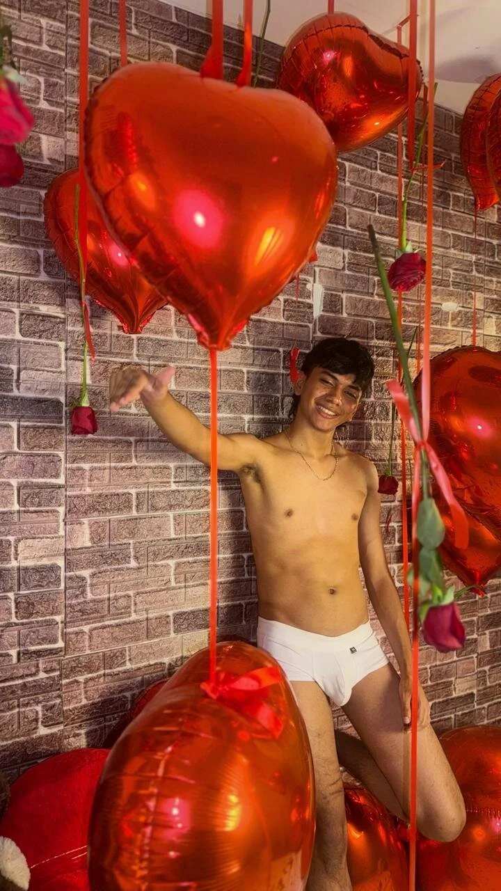 XXX Porn Photo of Nude markbowie 35