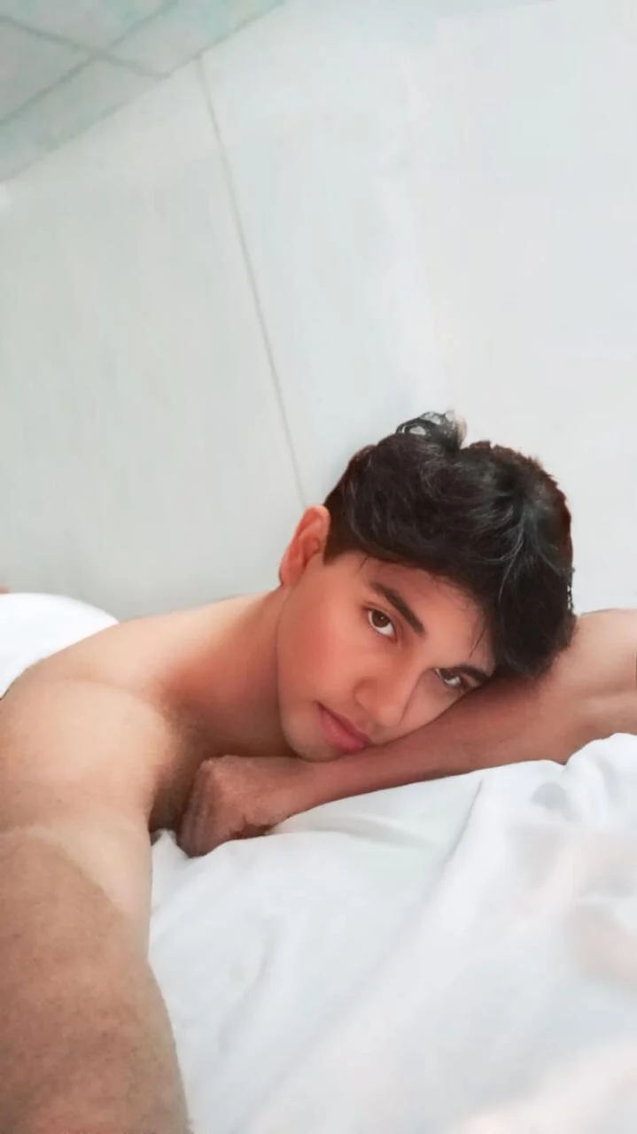 XXX Porn Photo of Nude Noah_Katz 1
