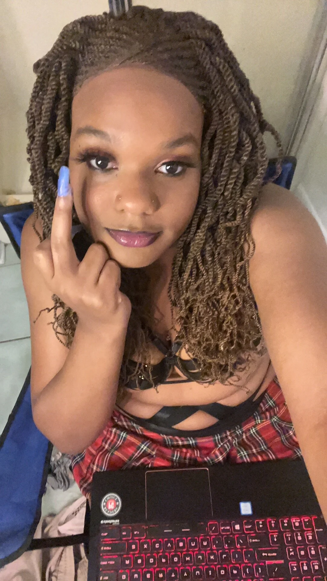 XXX Porn Photo of Nude triplethreat333 5