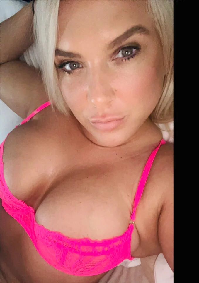 XXX Porn Photo of Nude Bustyblondebabe32 11