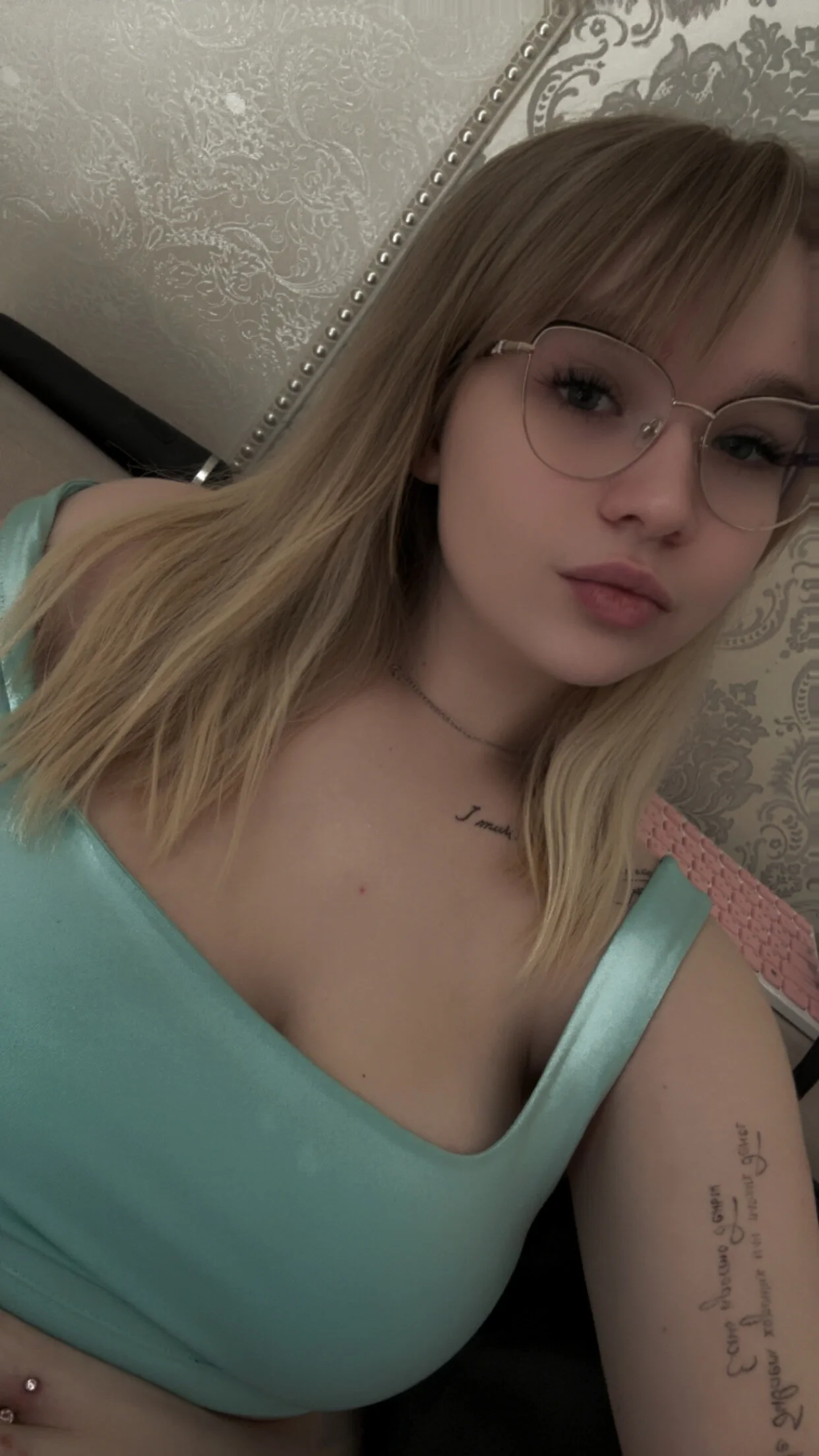 XXX Porn Photo of Nude LesleyMil 5
