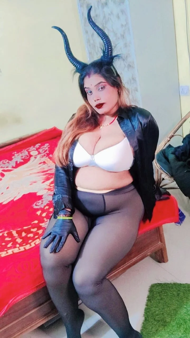 XXX Porn Photo of Nude Rashiqueen 33