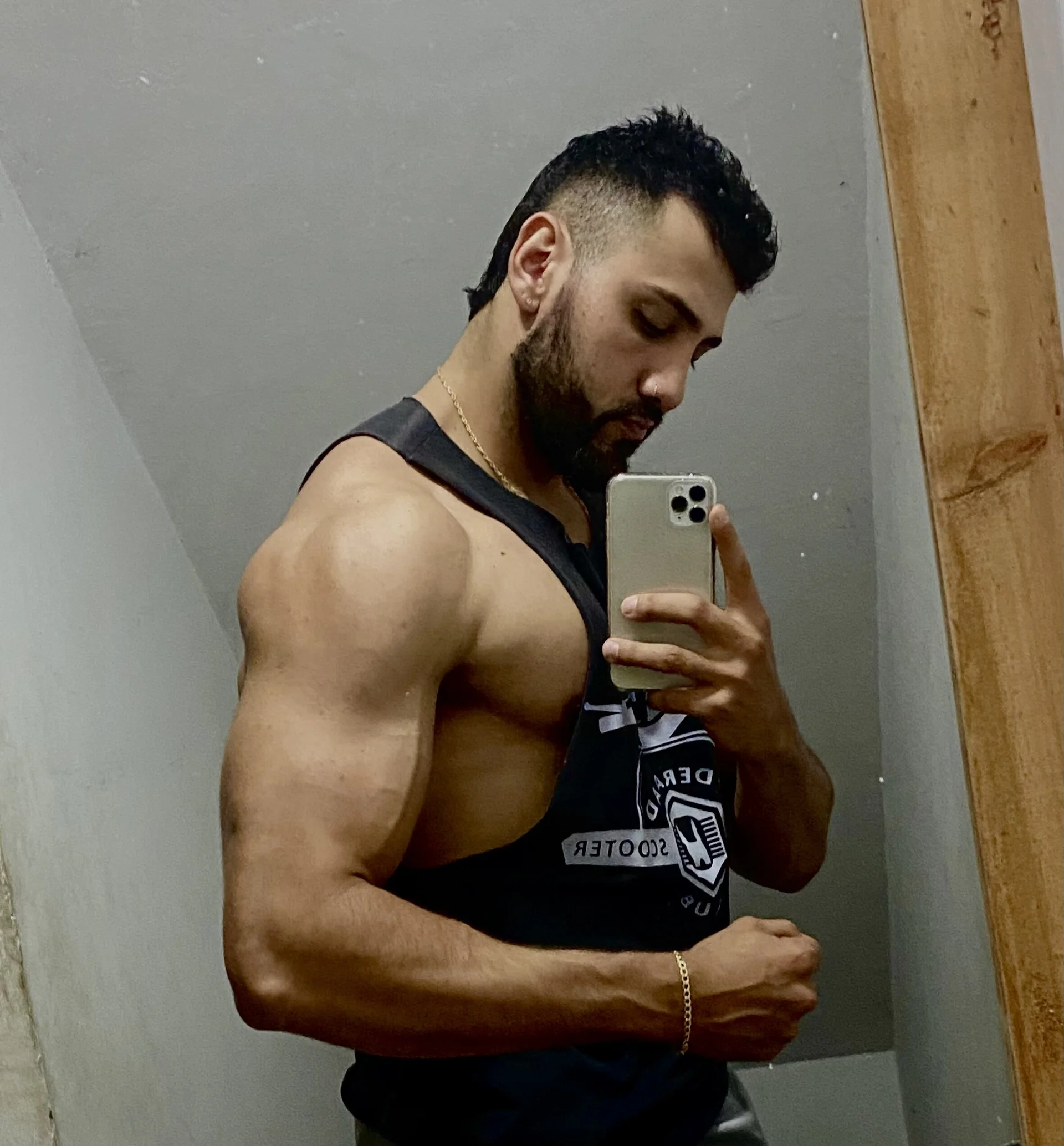 XXX Porn Photo of Nude ETHAN_ROX 6
