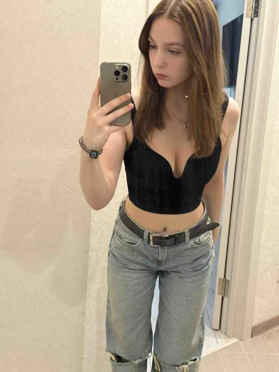 XXX Porn Photo of Nude NguyetHankey 29