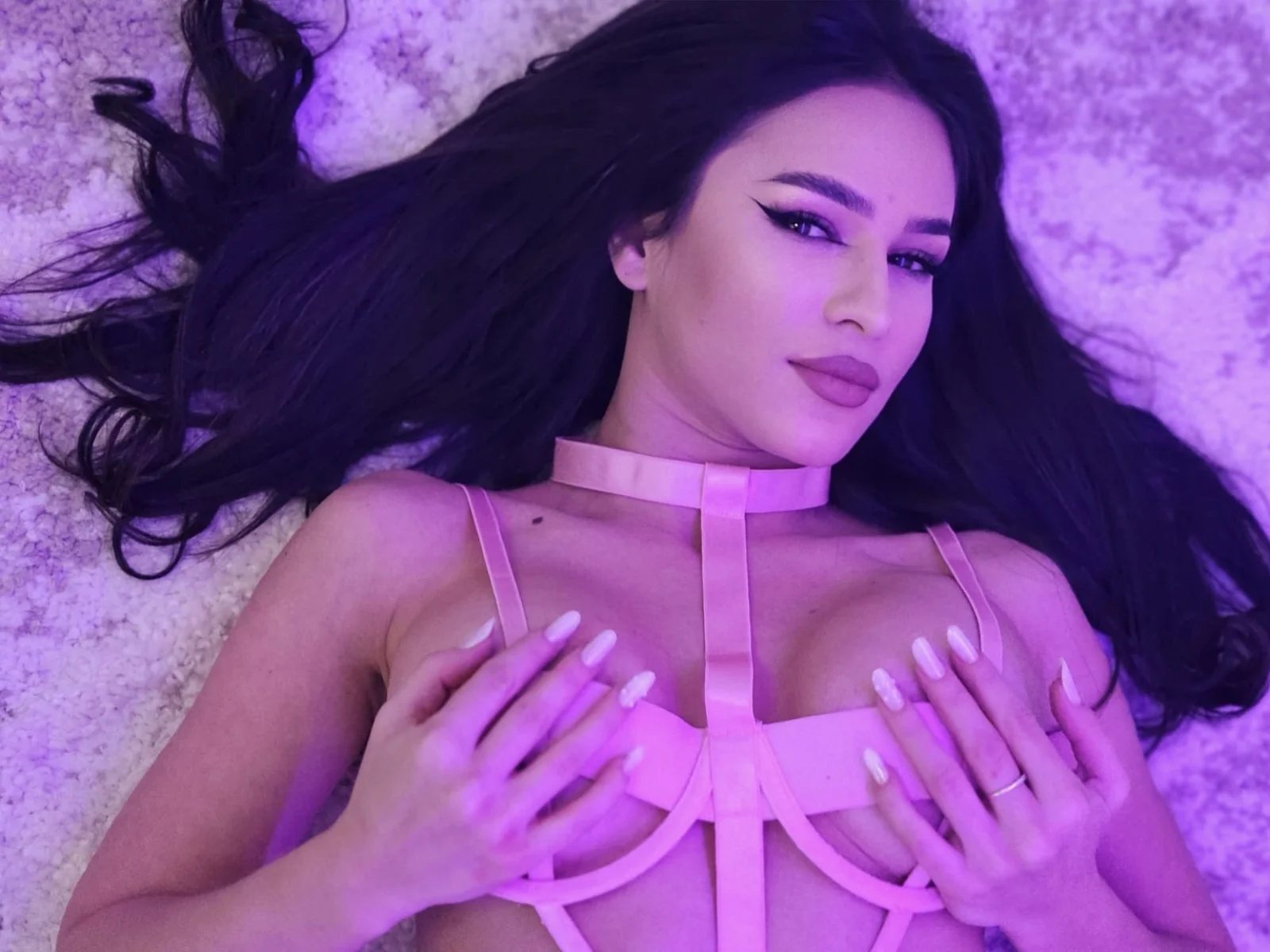 XXX Porn Photo of Nude reyabaines 2