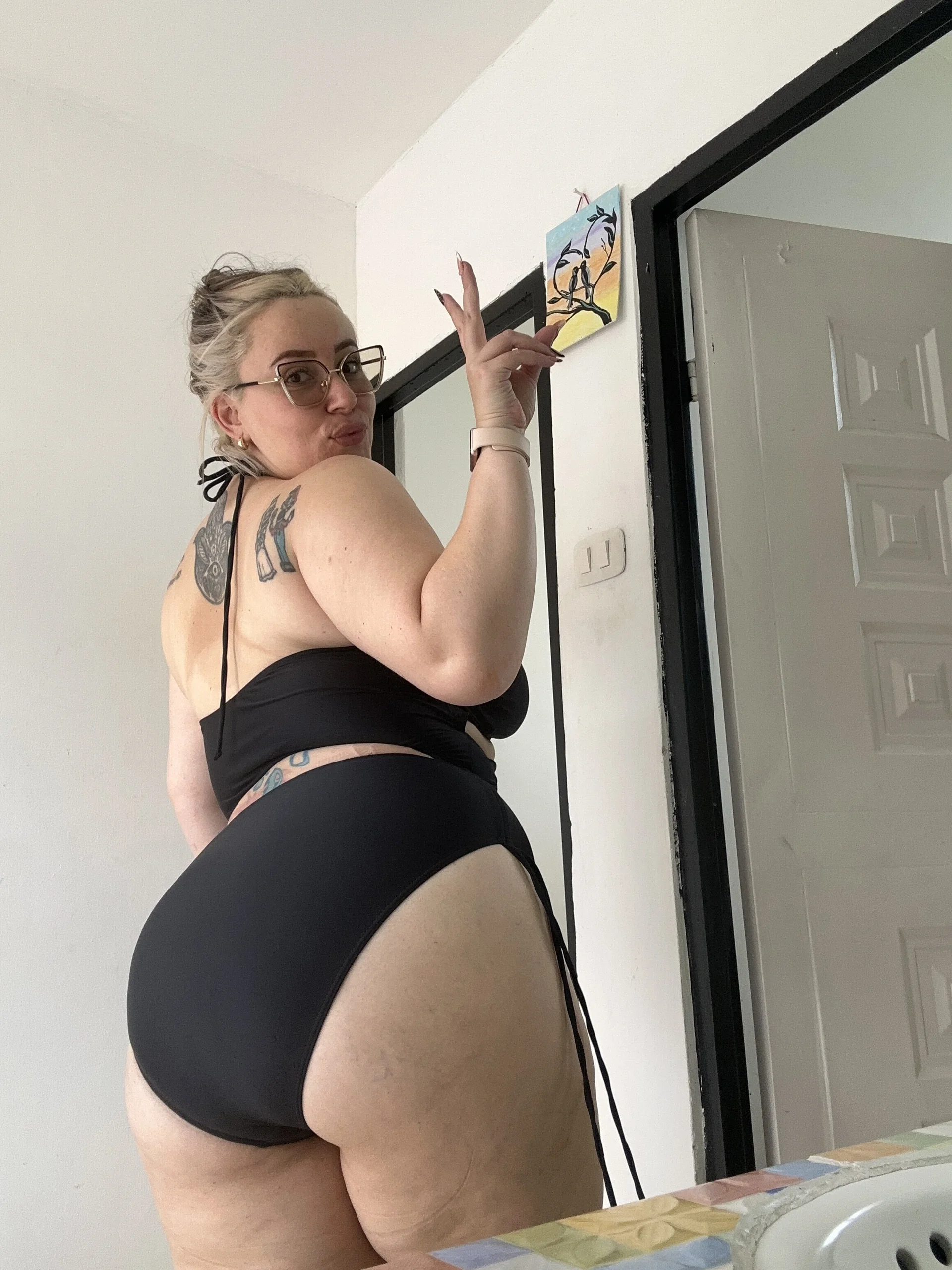 XXX Porn Photo of Nude CurvyLust_x 26