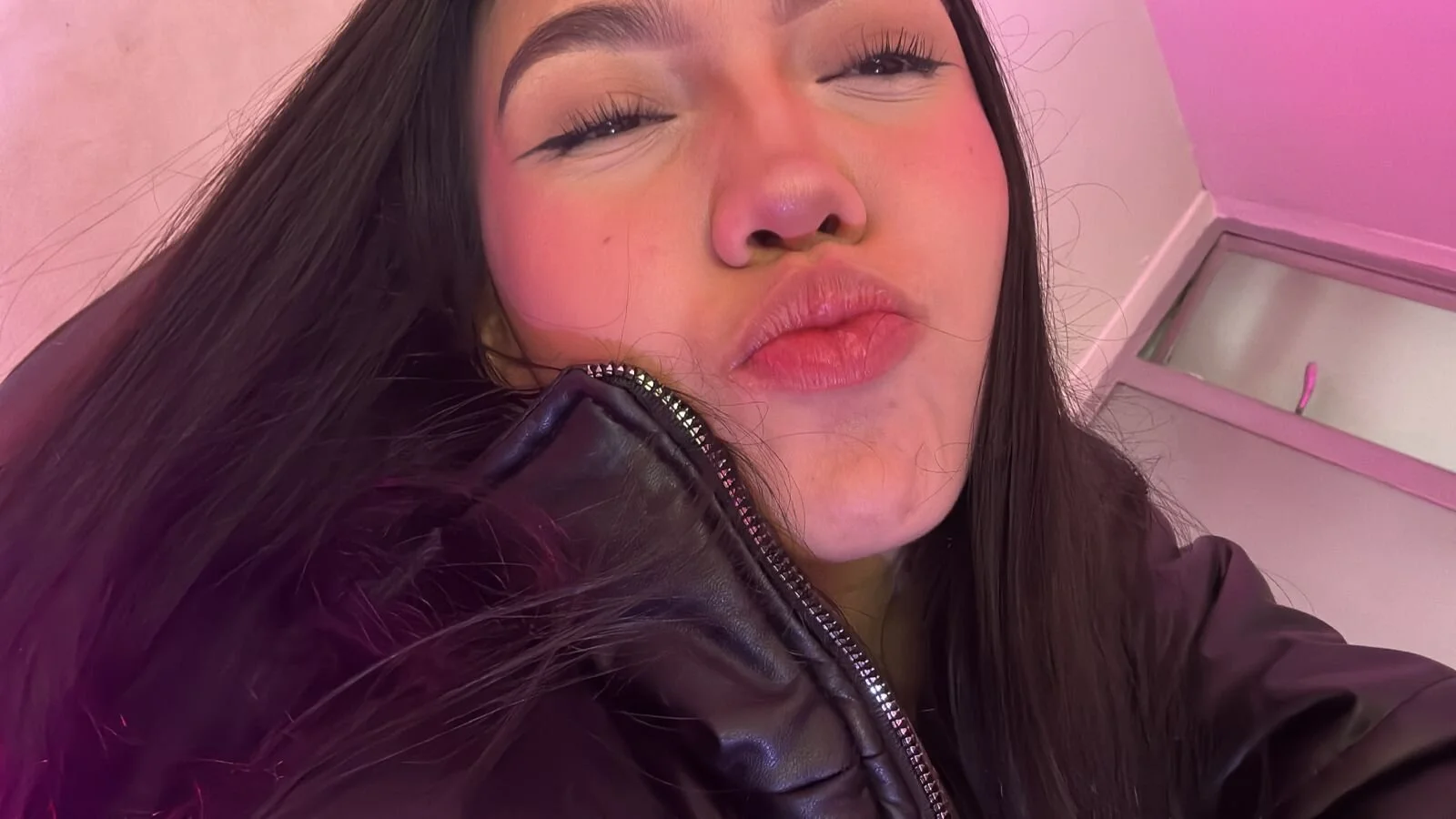 XXX Porn Photo of Nude Ameliiaa_tay 119