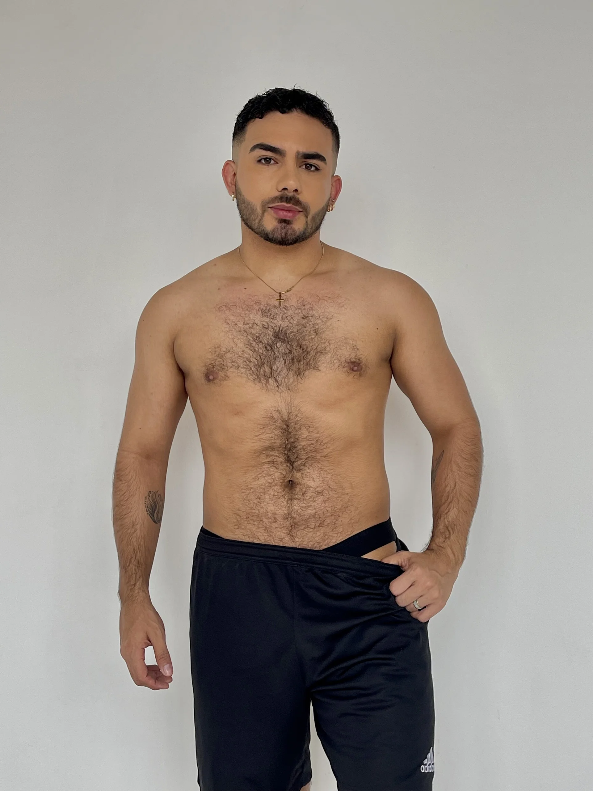 XXX Porn Photo of Nude adamhairy 15