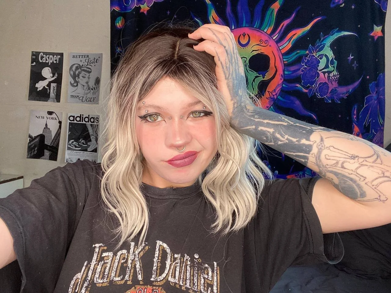 XXX Porn Photo of Nude MeowMixer 11